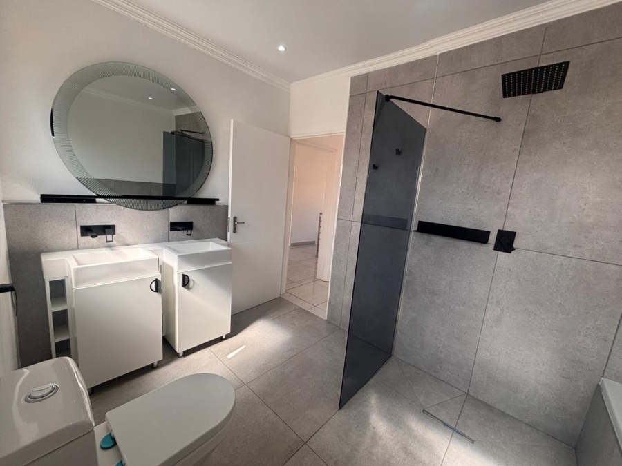 3 Bedroom Property for Sale in Wilkoppies North West